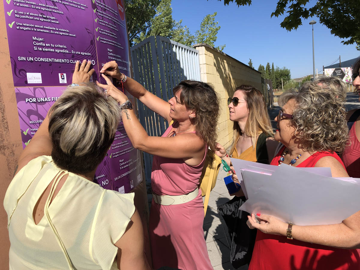 Uno de los carteles de la campaña "Por unas fiestas sin agresiones sexuales".