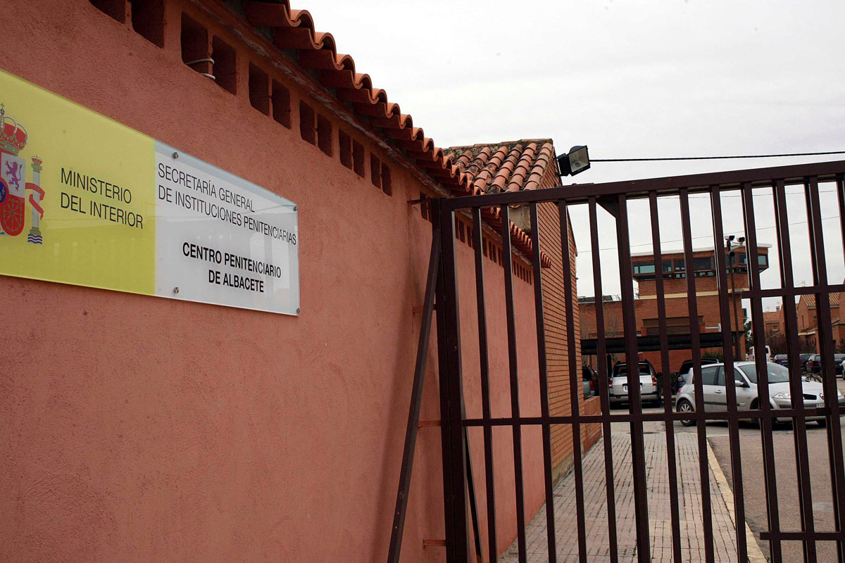 Exterior de la cárcel de La Torrecica, en Albacete, donde se encuentra en prisión el matrimonio.