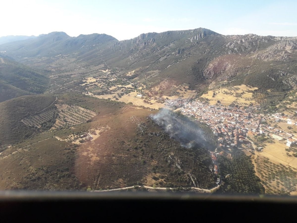 Incendio en Solana del Pino. Foto: Infocam.