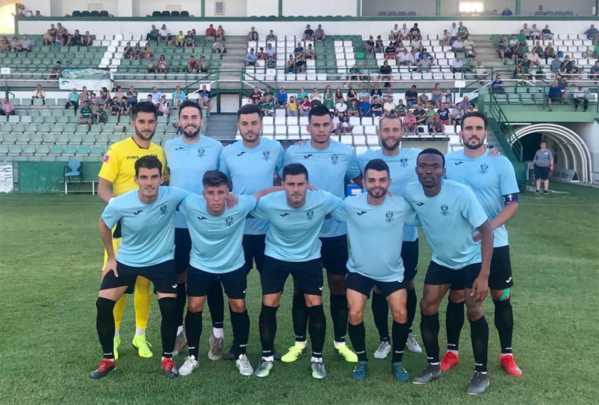 Formación del Toledo en el partido contra el Villarrobledo