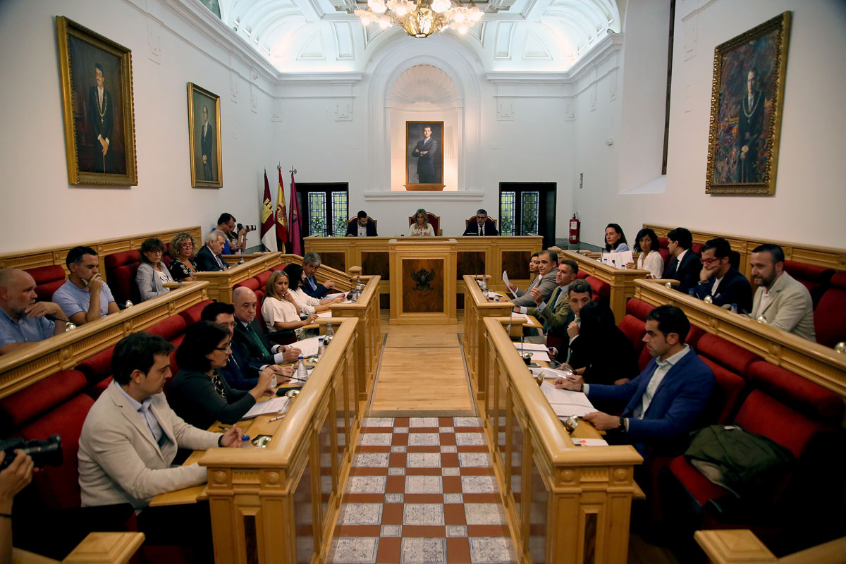Imagen del Pleno celebrado en el Ayuntamiento de Toledo.