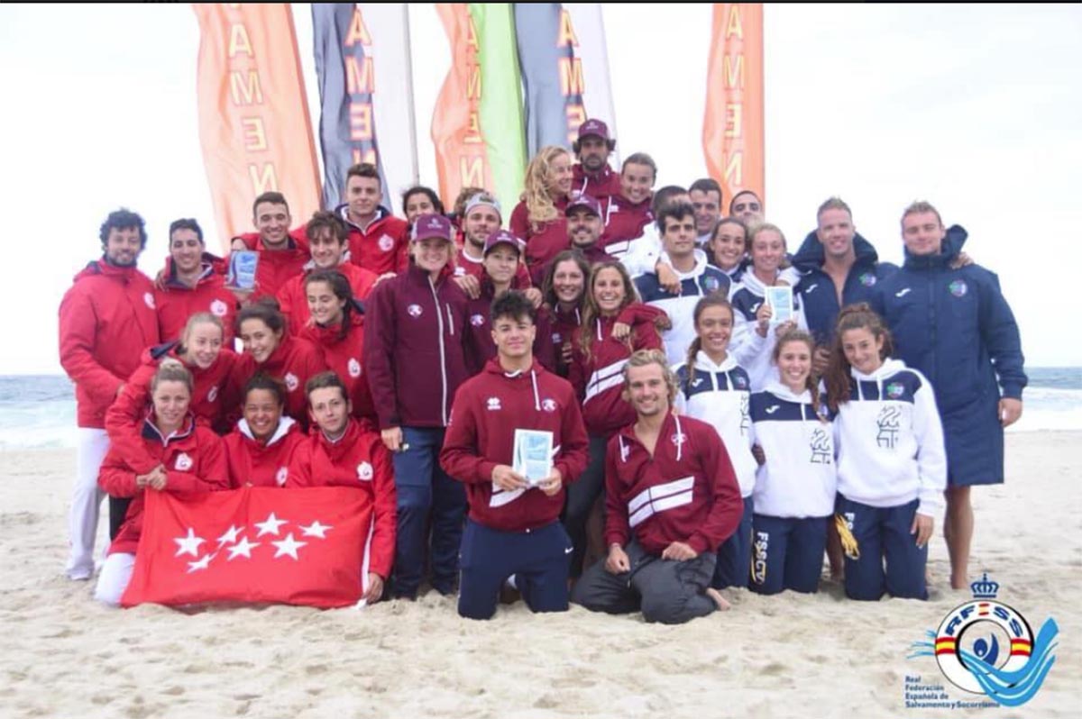 Castilla-La Mancha (en el centro), campeones de España de salvamento y socorrismo