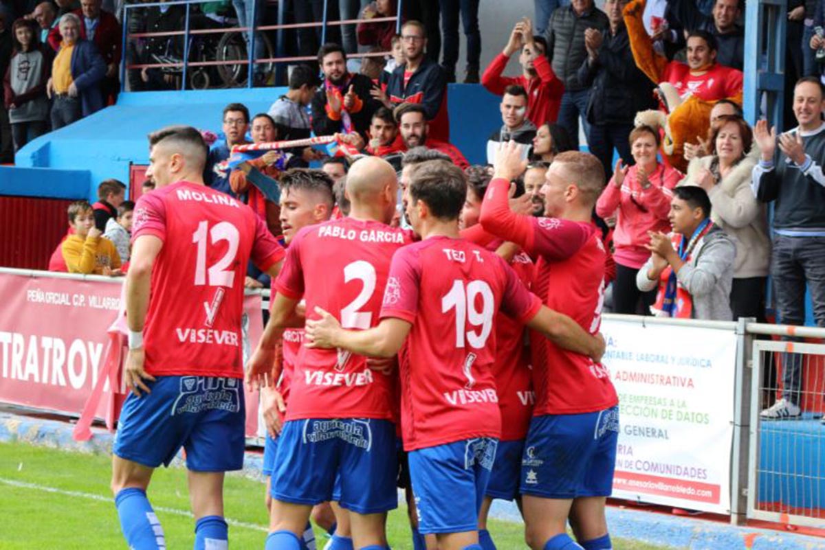 Jugadores del Villarrobledo, festejando uno de los goles contra el Sevilla Atlético