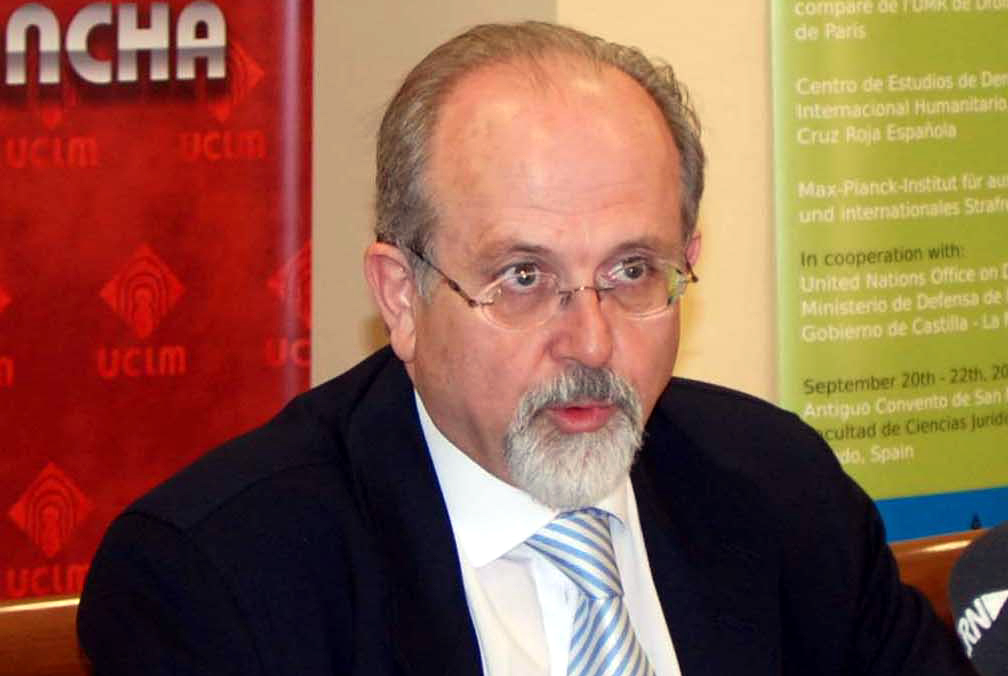 Luis Arroyo Zapatero, rector de honor de la UCLM.