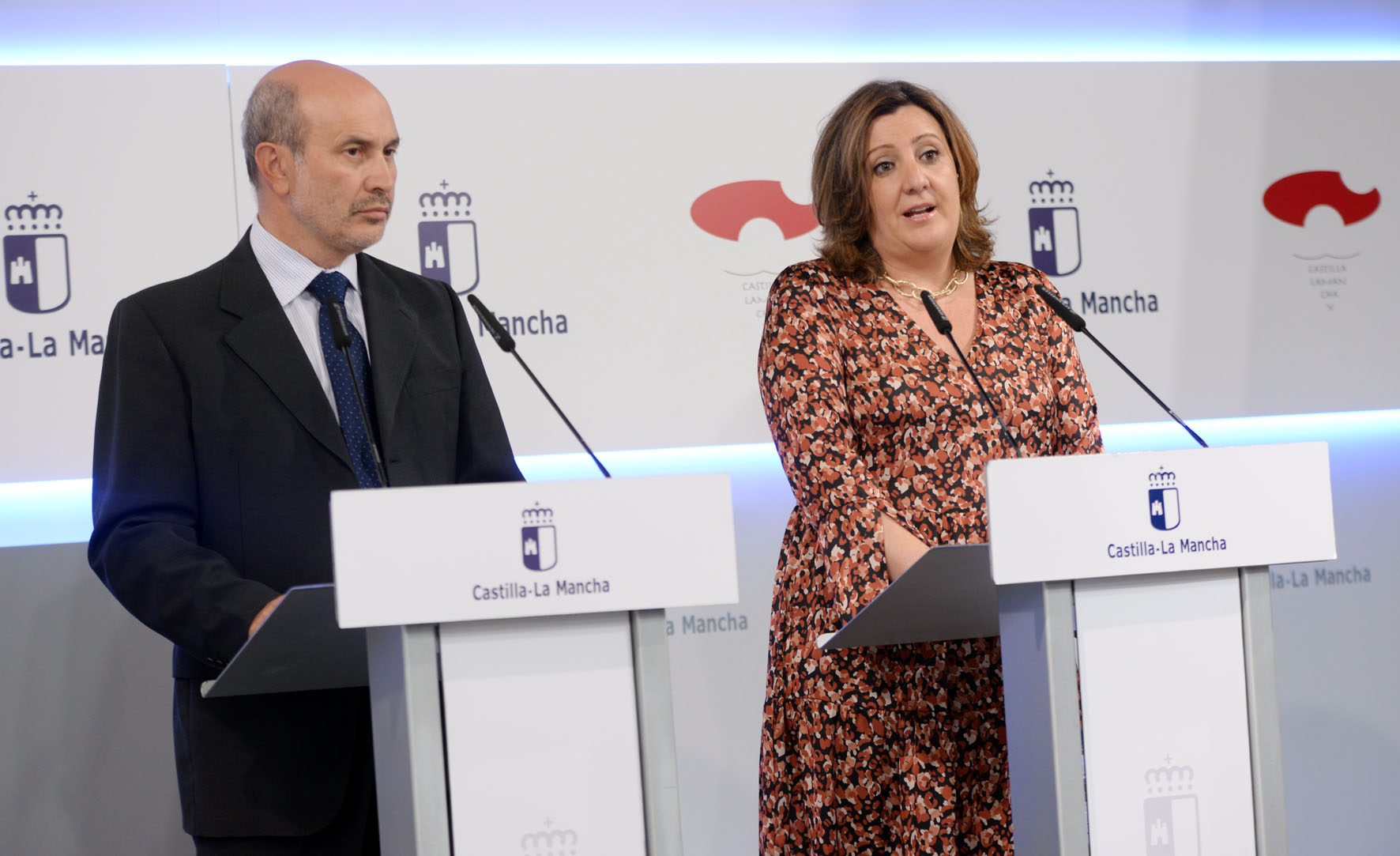 José Luis Cabezas y Patricia Franco, director general de Empleo y consejera de Economía, Empresas y Empleo