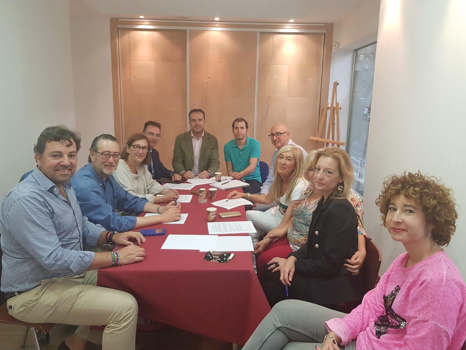 Imagen de una de las reuniones del sector crítico del PP de CLM.