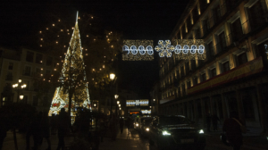 La iluminación navideña podrá ser vista por un grupo de mayores de dos residencias toledanas gracias a la iniciativa solidaria de los taxistas.