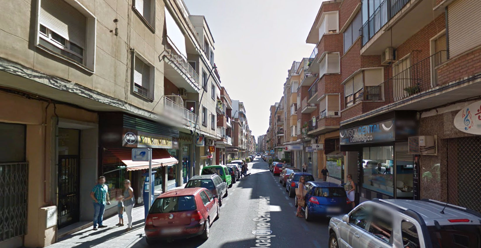 Imagen general de la calle Joaquina Santander, donde se ha producido el accidente laboral.