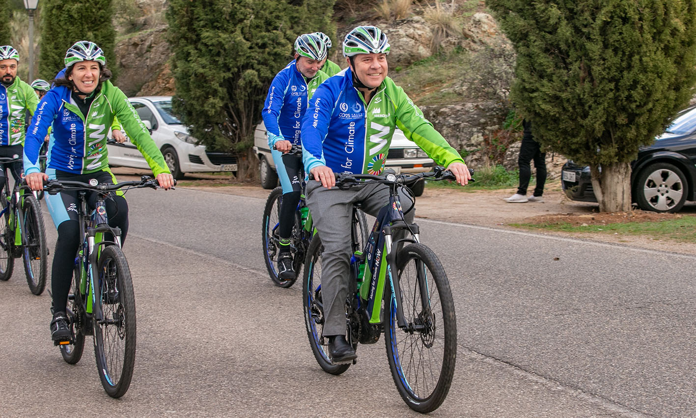 Page ha hecho algunos kilómetros por Toledo encima de una bici eléctrica.