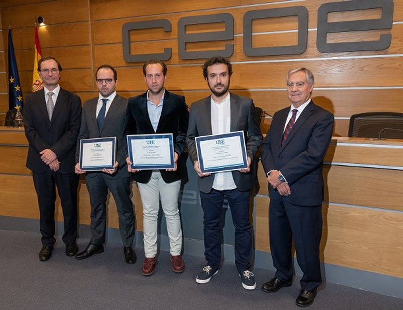 Entrega de los reconocimientos de la Asociación de Normalización Española.