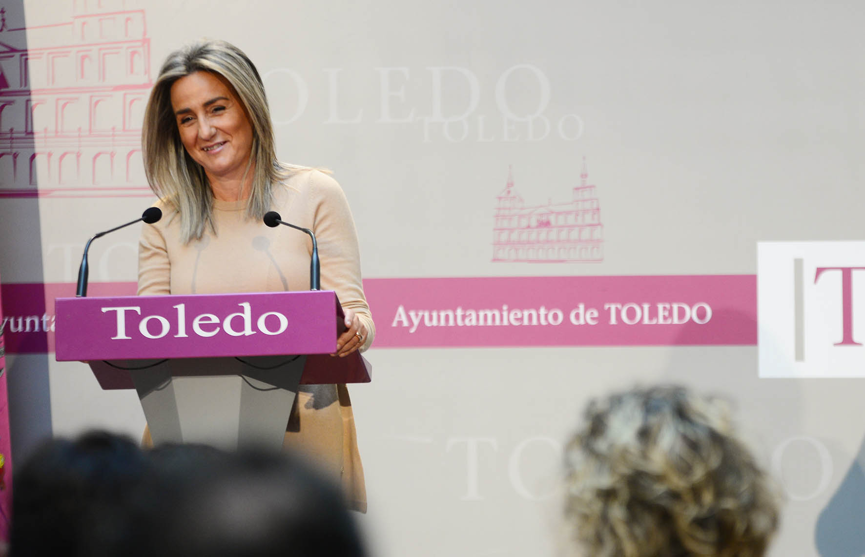 Milagros Tolón ha anunciado que el acuerdo con los agentes de movilidad está prácticamente cerrado para aplicar en los primeros meses de 2020.