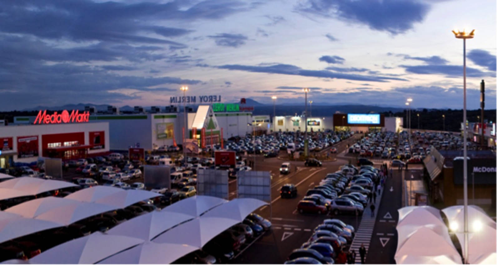 Vista del Parque Comercial Abadía.