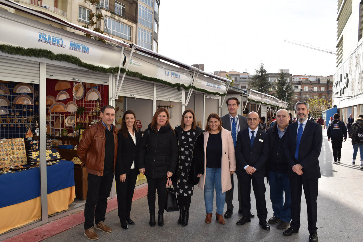 Inauguración de la Feria de Artesanía de Navidad de Talavera.