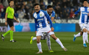 Óscar Rodríguez celebra su segundo golazo contra el Celta.
