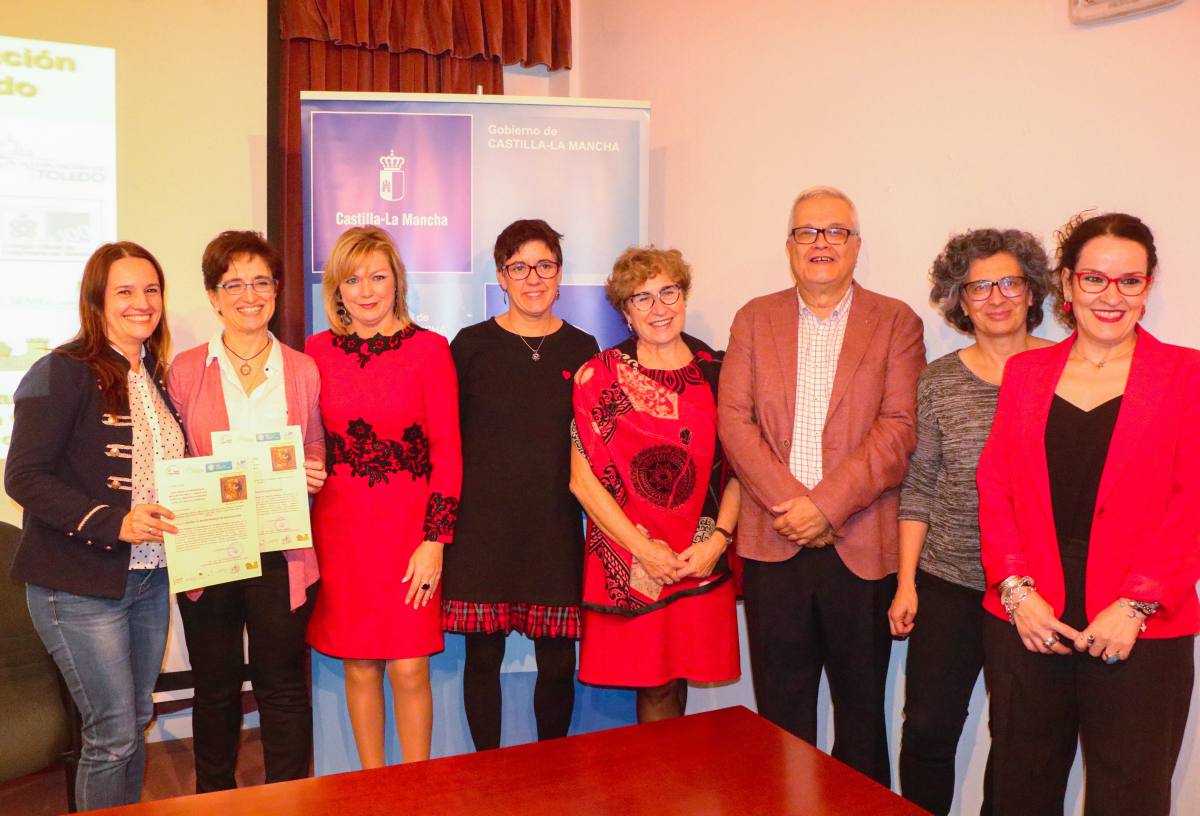 Imagen de los galardonados en los Premios de Investigación de Atención Primaria del Área Sanitaria de Toledo.