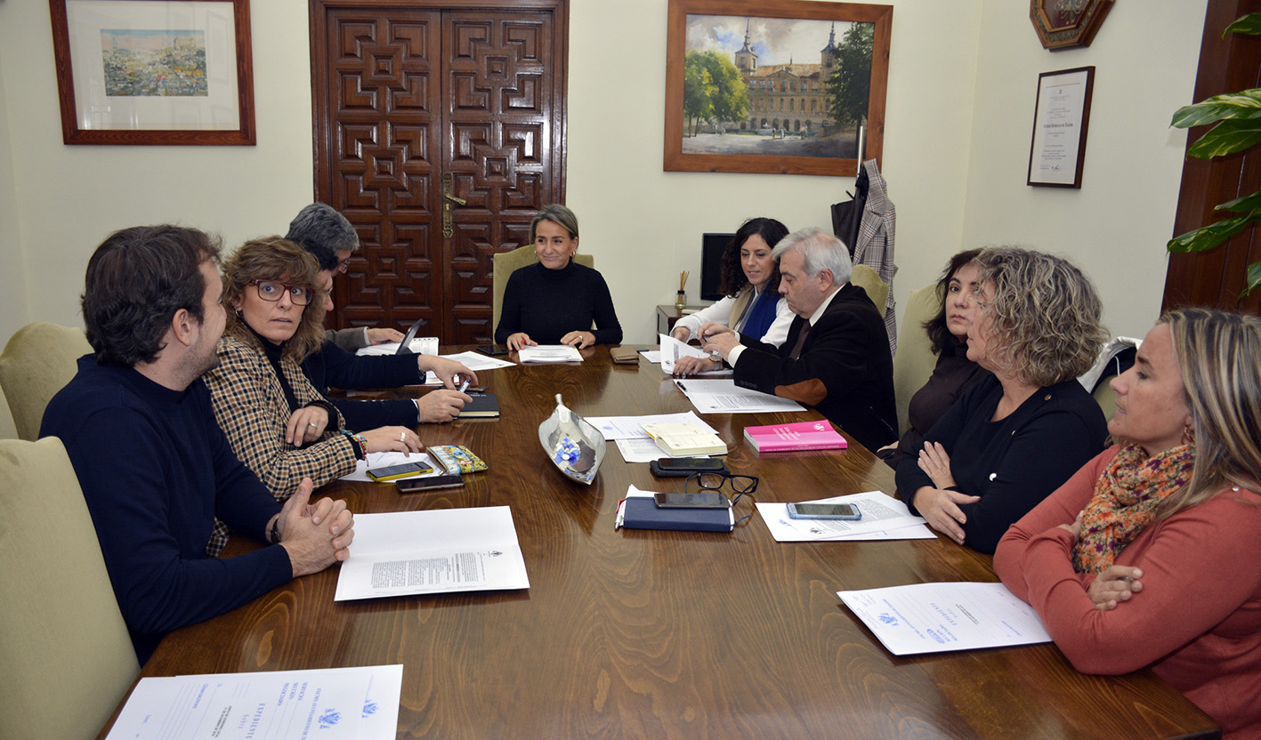 Imagen de la Junta de Gobierno Local de Toledo celebrada hoy y presidida por Milagros Tolón.