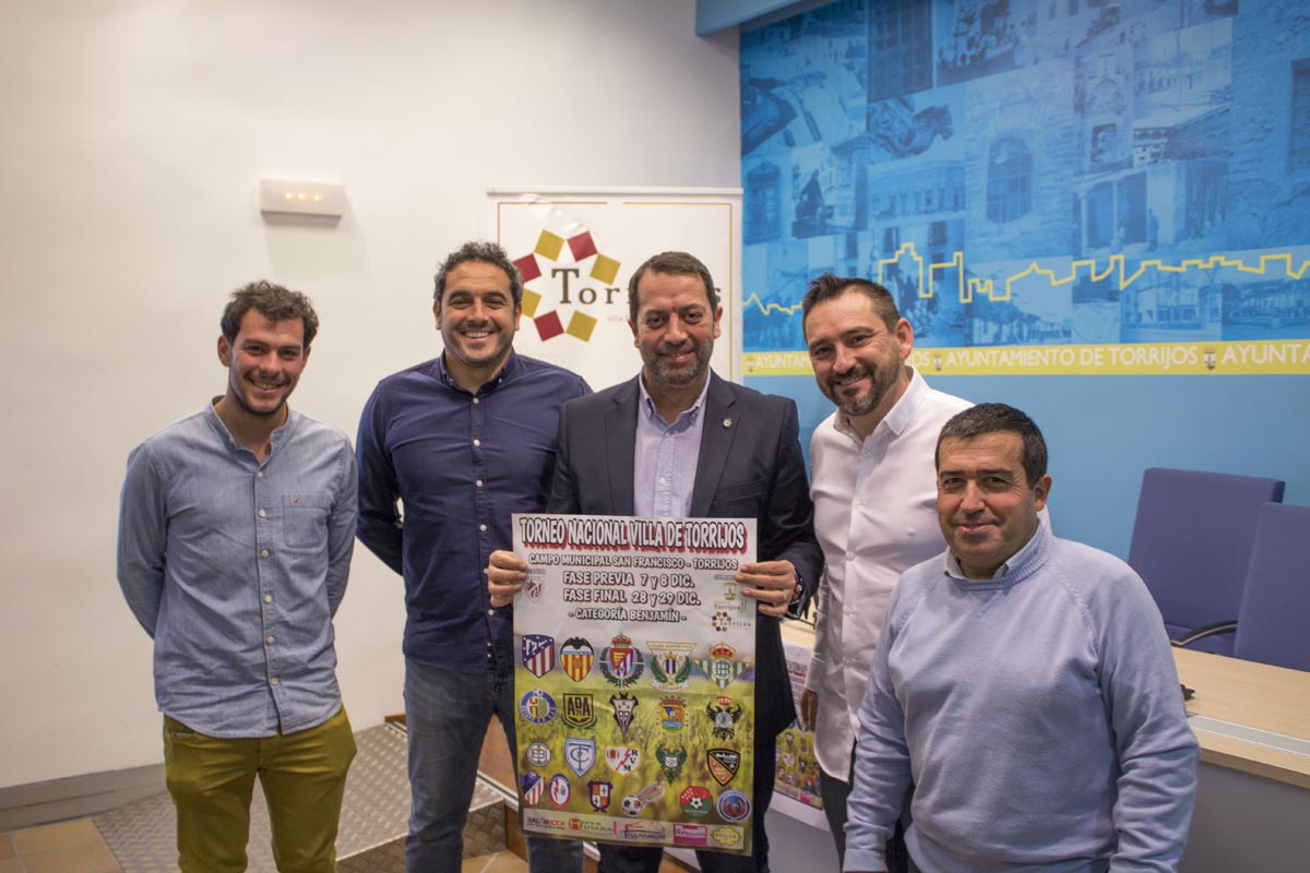 Presentación del Torneo Nacional de fútbol benjamín, que se celebra en Torrijos