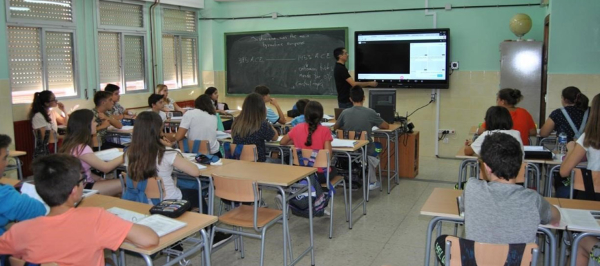 Alumnos en una clase de un colegio de Castilla-La Mancha.