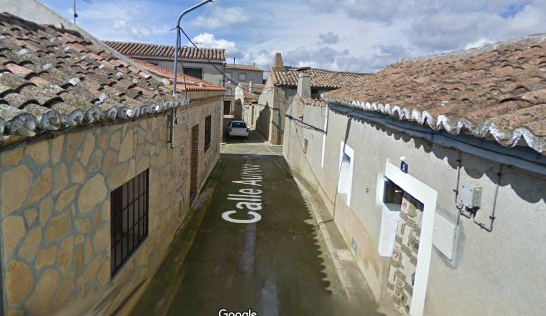 Calle Aurora de Los Navalucillos.