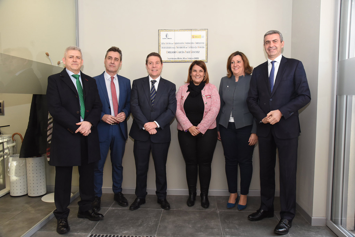 Inauguración de la Oficina de Empleo y el Centro de formación de la cerámica y el vidrio de Talavera.