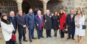Paulino Estrada estuvo acompañado por María Dolores de Cospedal y Paco Núñez.