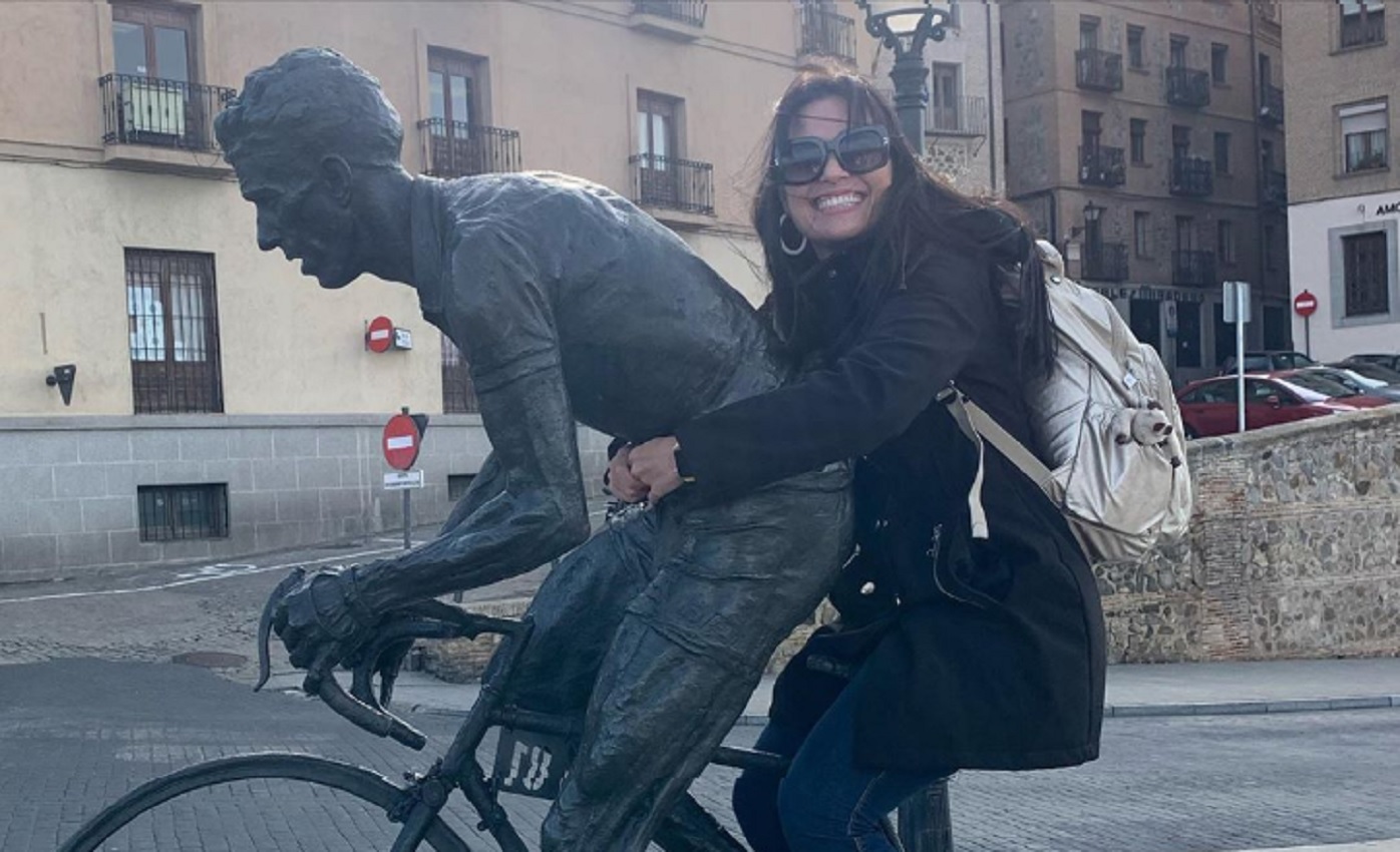 Milene Pavoro no lo dudó y se subió a la bici de Bahamontes.