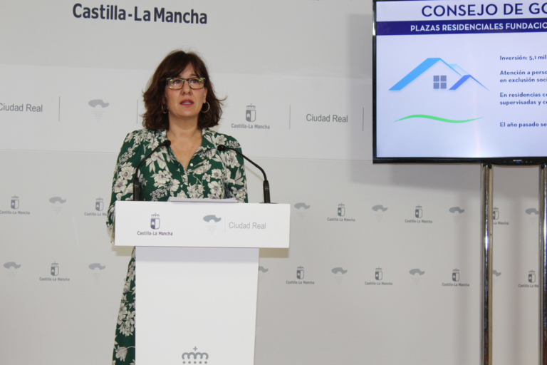 La Junta aprueba un paquete de ayudas a personas vulnerables por más de ...