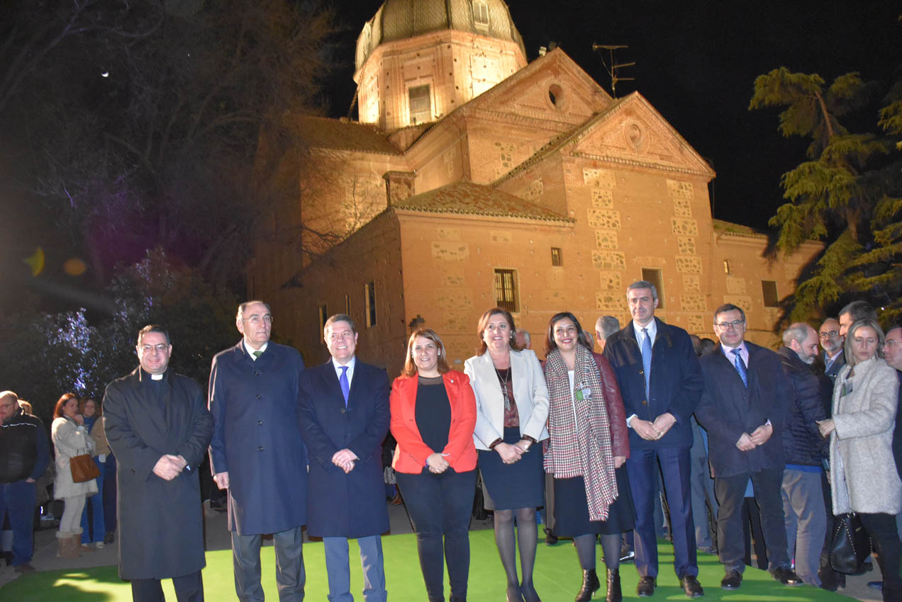 Inauguración de la iluminación de la Basílica del Prado.