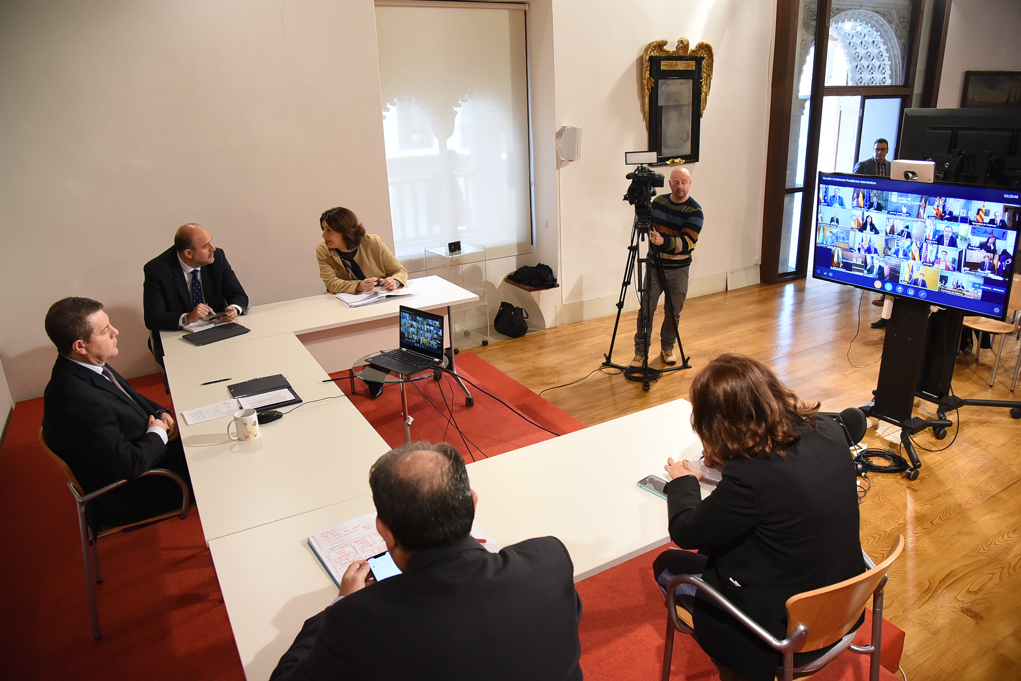 Page, durante la videoconferencia que han mantenido los presidentes de las comunidades autónomas con el presidente del Gobierno, Pedro Sánchez.