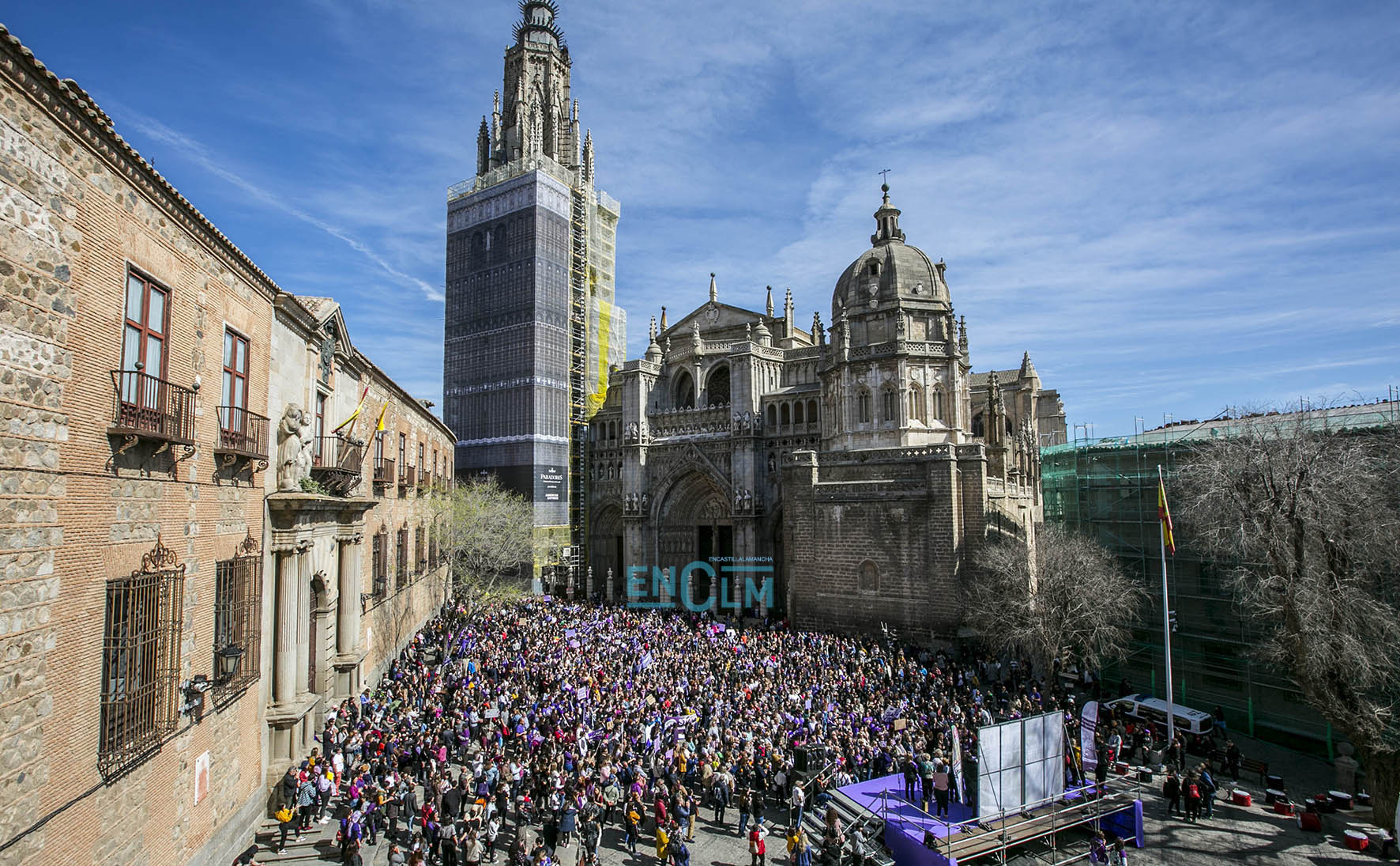 Miles de personas se han manifestado hoy en Toledo.