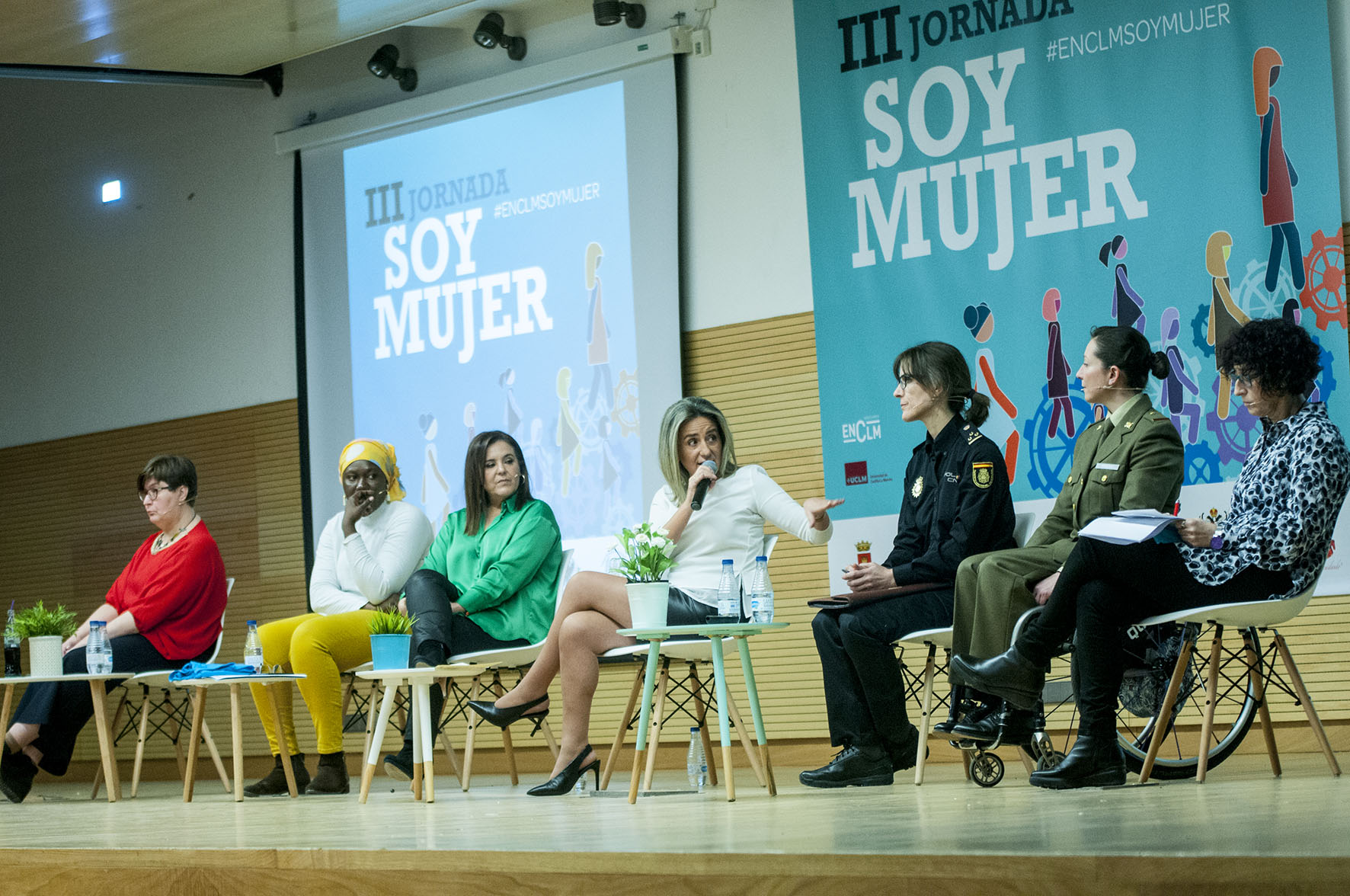 Segunda mesa redonda de la III Jornada "Soy Mujer".