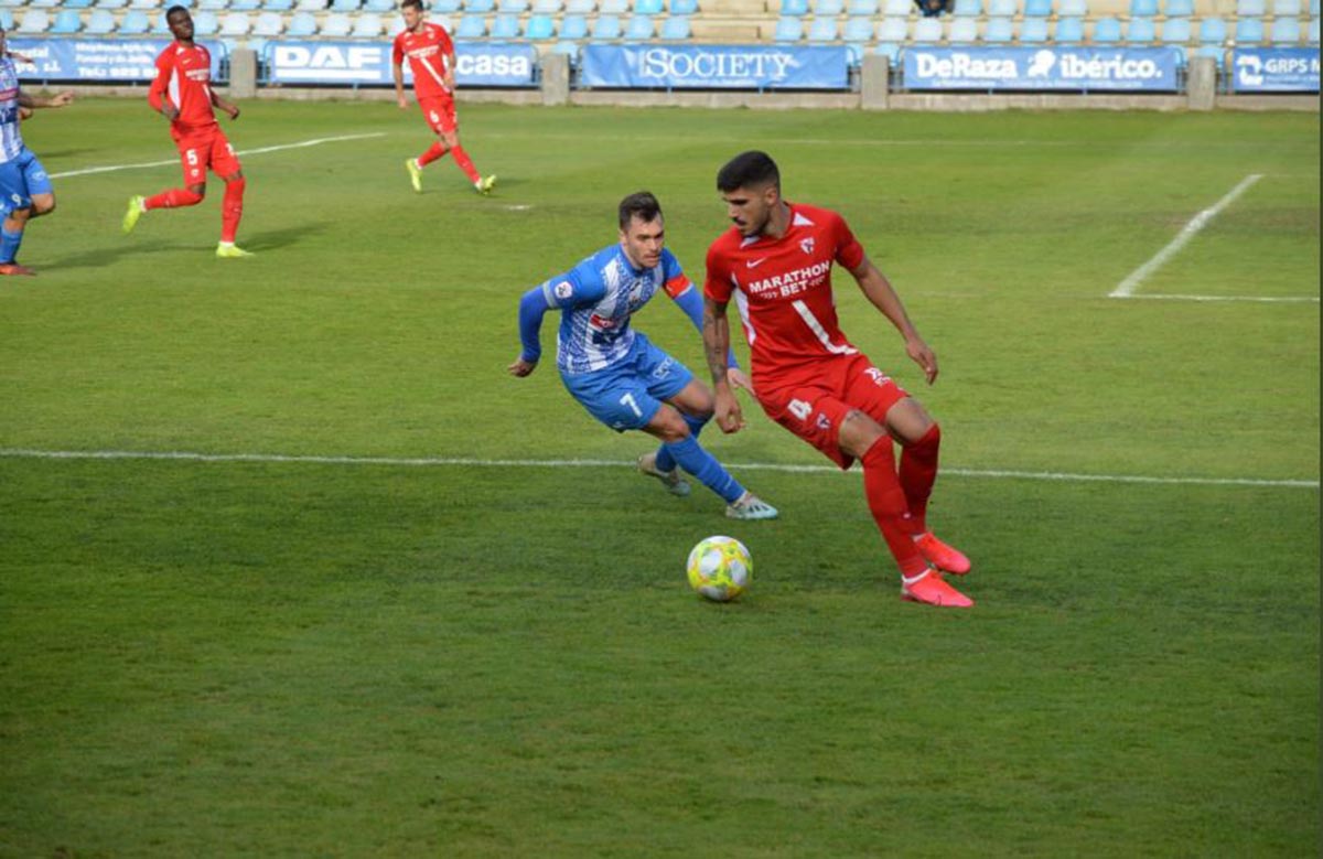 Tres puntos de oro para el Talavera contra el Sevilla Atlético