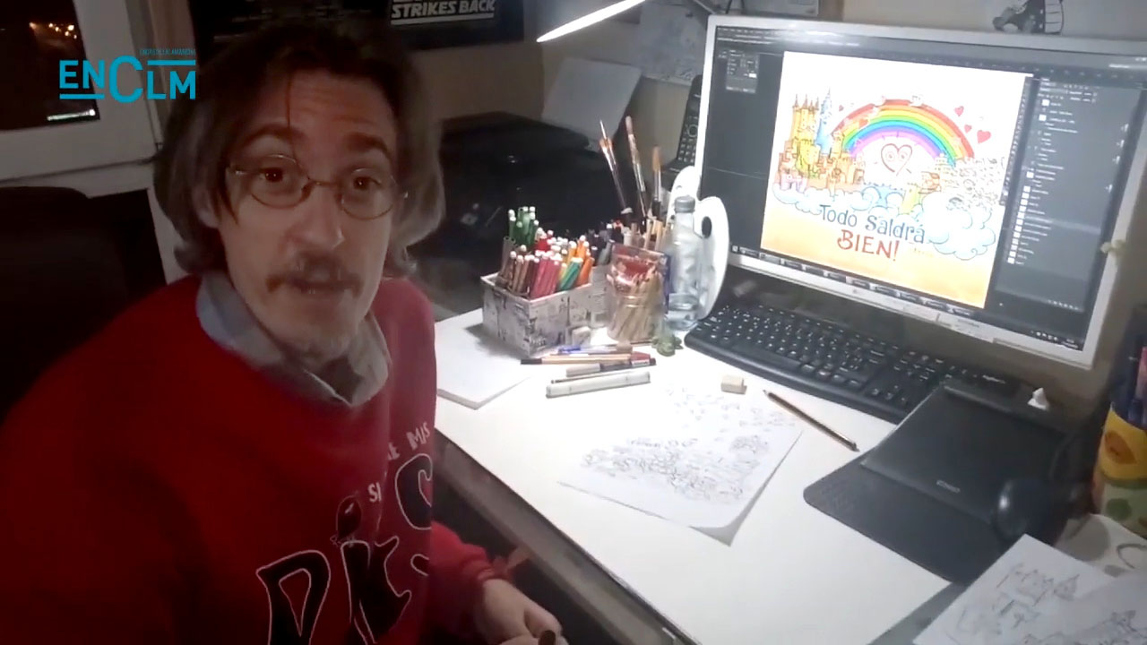 Toni Reollo, dibujante e ilustrador, en su estudio.