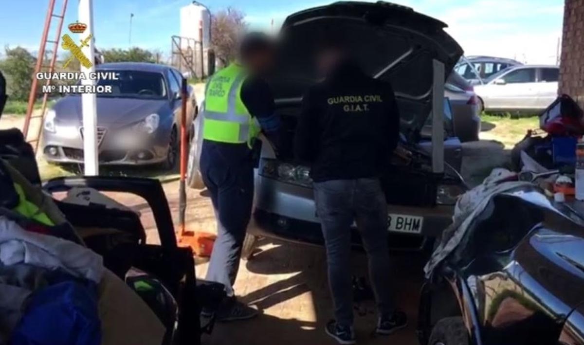 La Guardia Civil detuvo a una banda de supuestos ladrones de coches