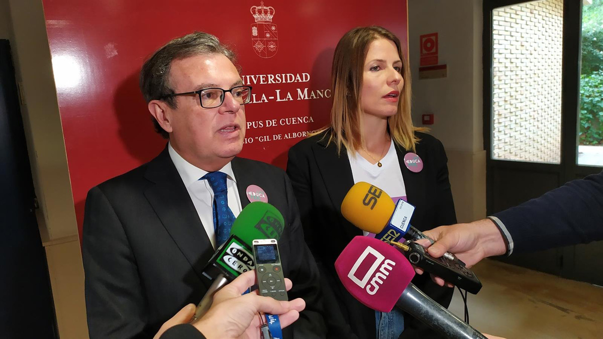 Miguel Ángel Collado en el campus de Cuenca.