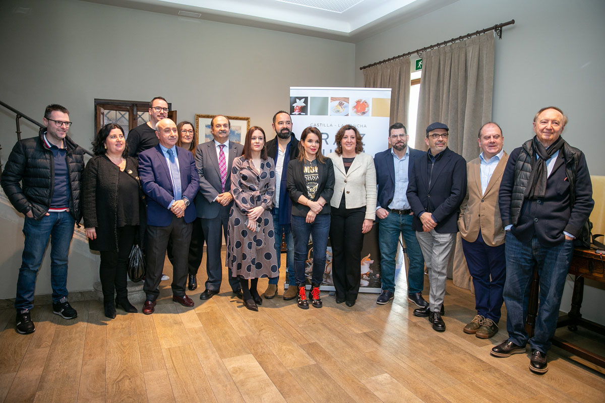 Inauguración de la primera jornada de formación "Raíz Culinaria" celebrada en Toledo.