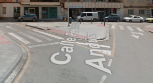 Calle Periodista Antonio Andújar, en Hellín, donde ocurrió la agresión.