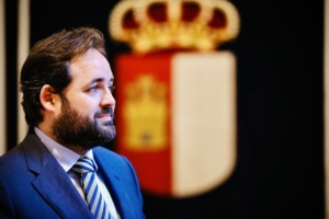Paco Núñez.