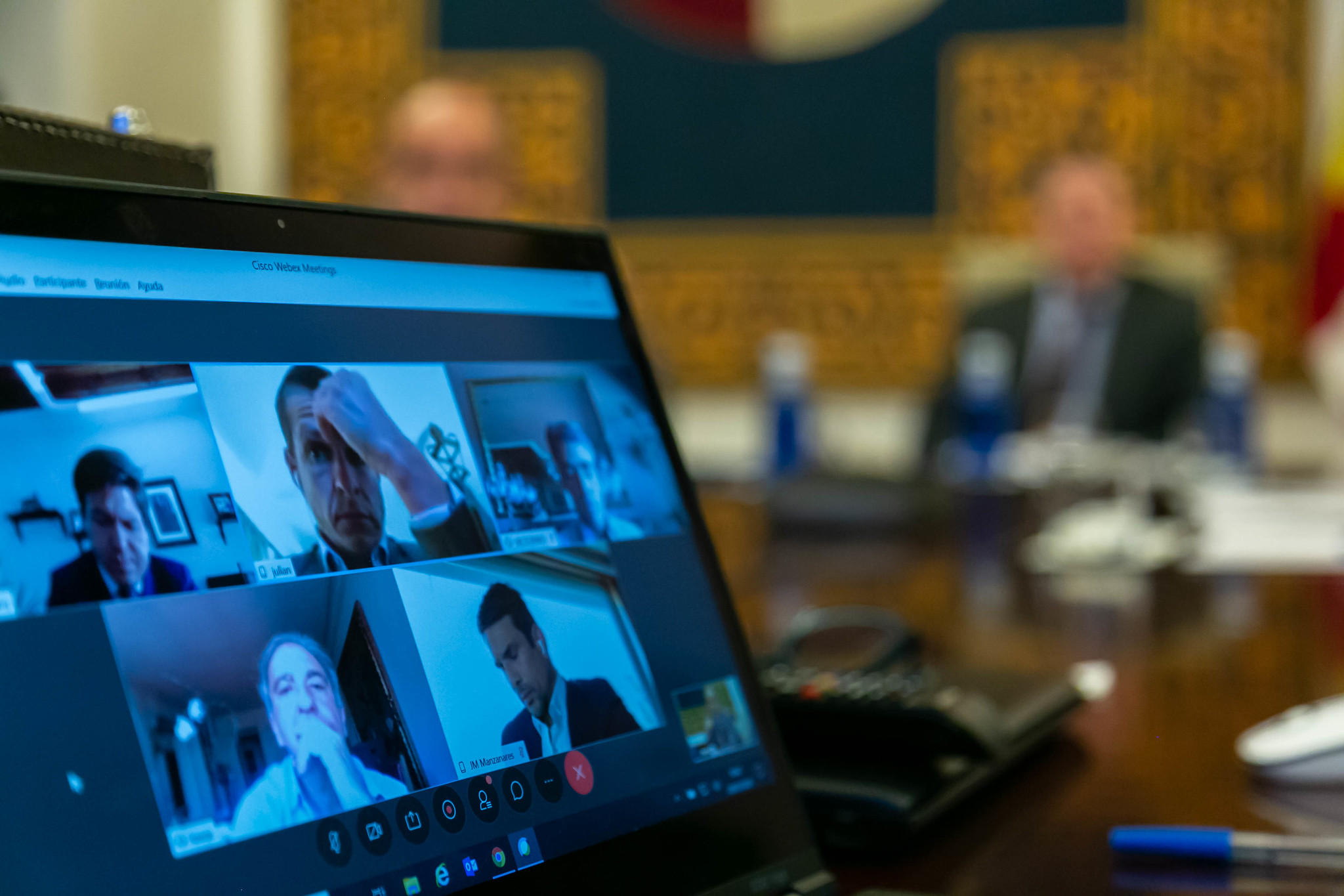Los representantes taurinos, en la reunión mediante videoconferencia que han mantenido con el Gobierno regional.