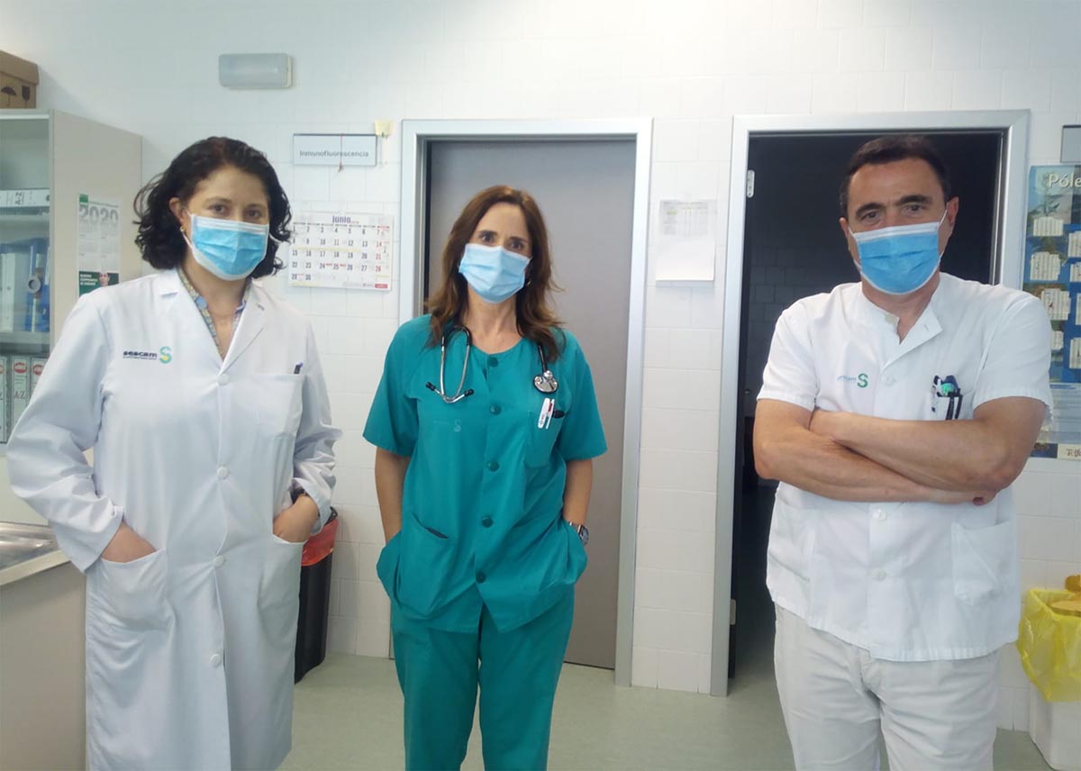 Tres de los cuatro médicos del Hospital de Ciudad Real autores del estudio sobre el coronavirus