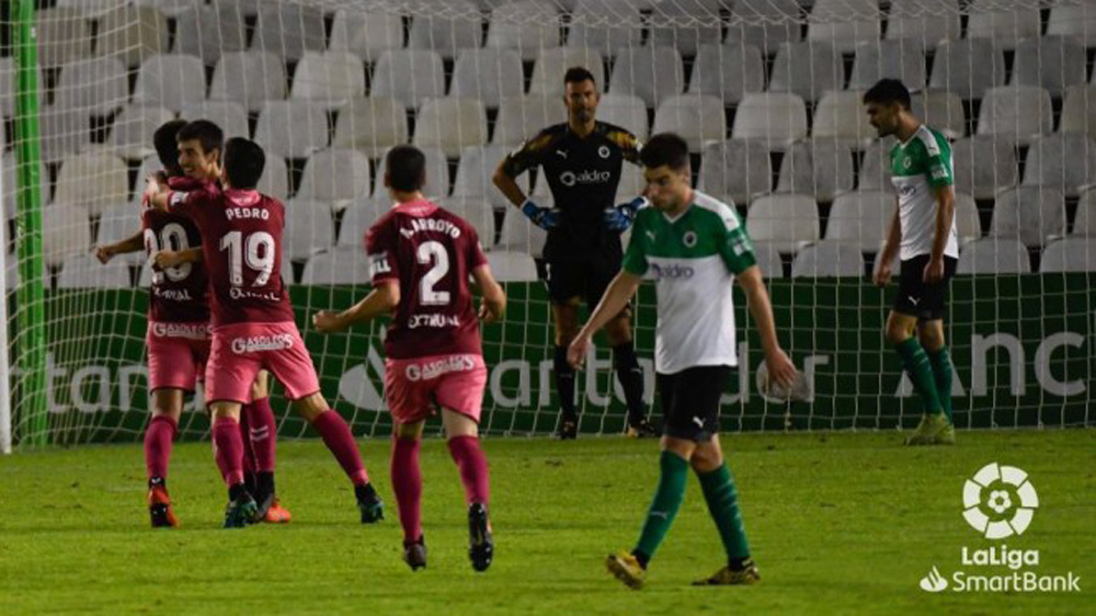 Imagen del encuentro entre el Albacete y el Racing de Santander.