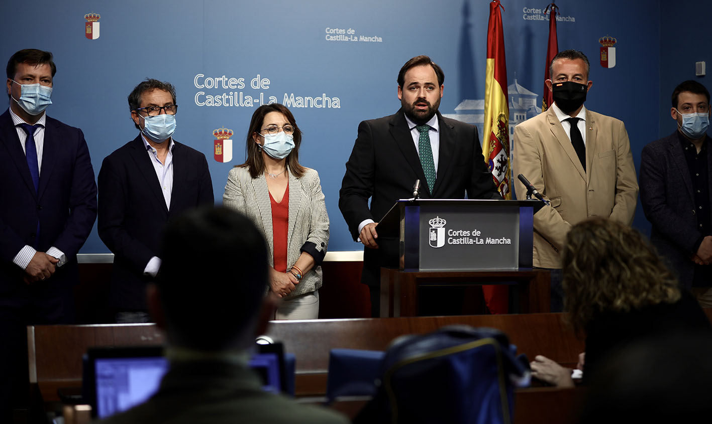 Paco Núñez, en las Cortes de Castilla-La Mancha.