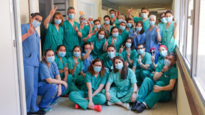 Imagen de archivo de los trabajadores de la UCI del hospital Virgen de la Salud, en Toledo.