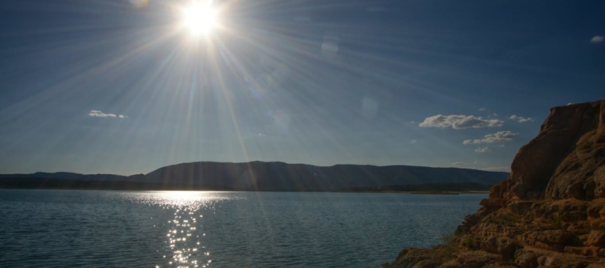 Embalse de Buendía desde el paraje "Las Peñas Rubias" de Villalba del Rey.