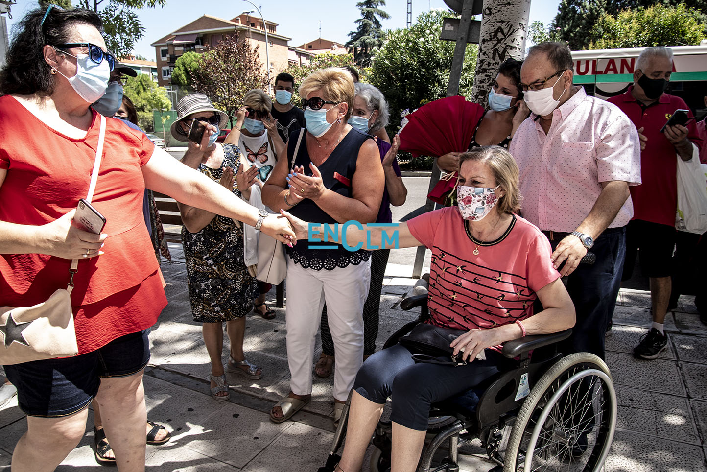 Juani Muñoz vuelve a casa tras pasar el coronavirus