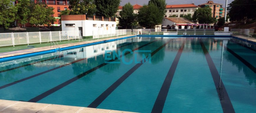 Piscina de la Escuela de Gimnasia, en Toledo.