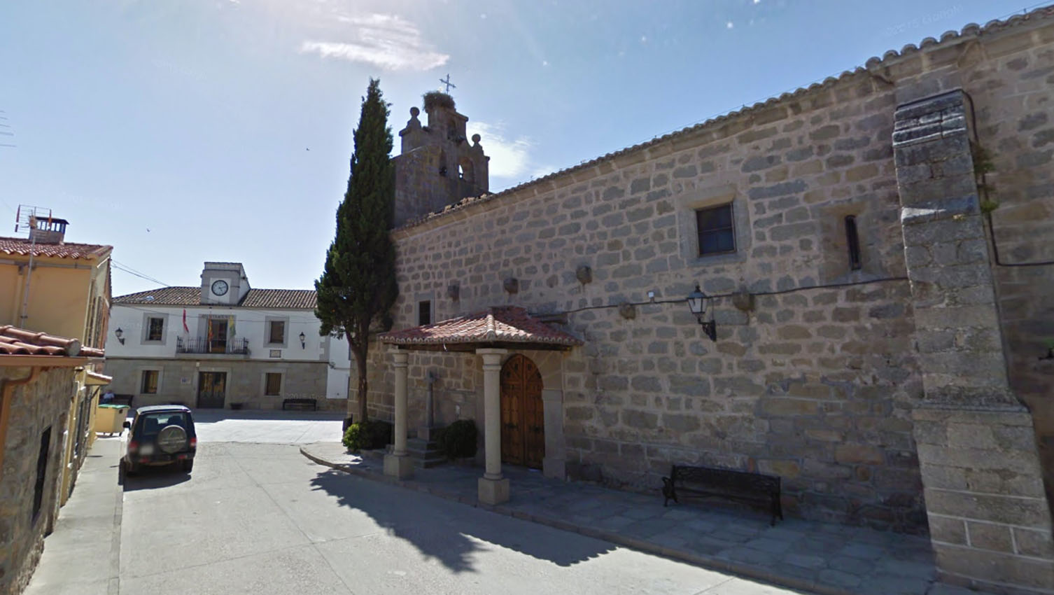 El Ayuntamiento de Sotillo de las Palomas ha recomendado el confinamiento.