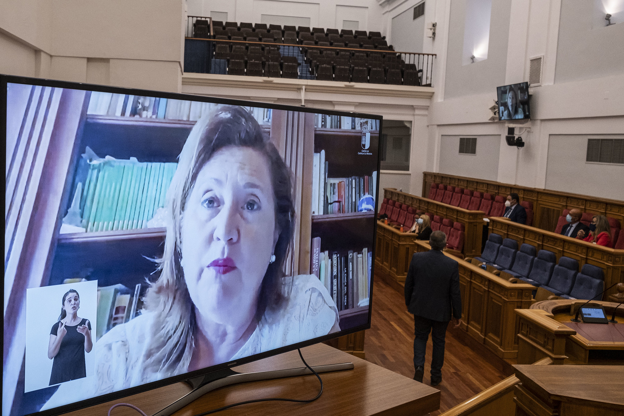 La consejera de Educación, Cultura y Deportes de Castilla-La Mancha, Rosana Rodríguez, durante su comparecencia telemática en las Cortes.