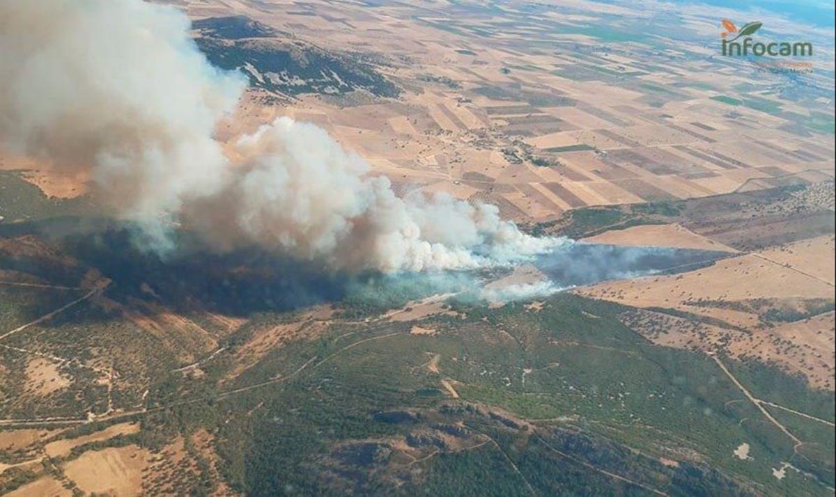 Fuego declarado en Retuerta del Bullaque (Ciudad Real)