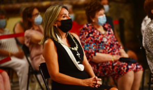 Milagros Tolón, en plena misa en honor a la Virgen del Sagrario